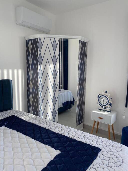Stylish & Luxury 2-Bed Parkside Apart With Pool Vacoas-Phoenix Eksteriør billede